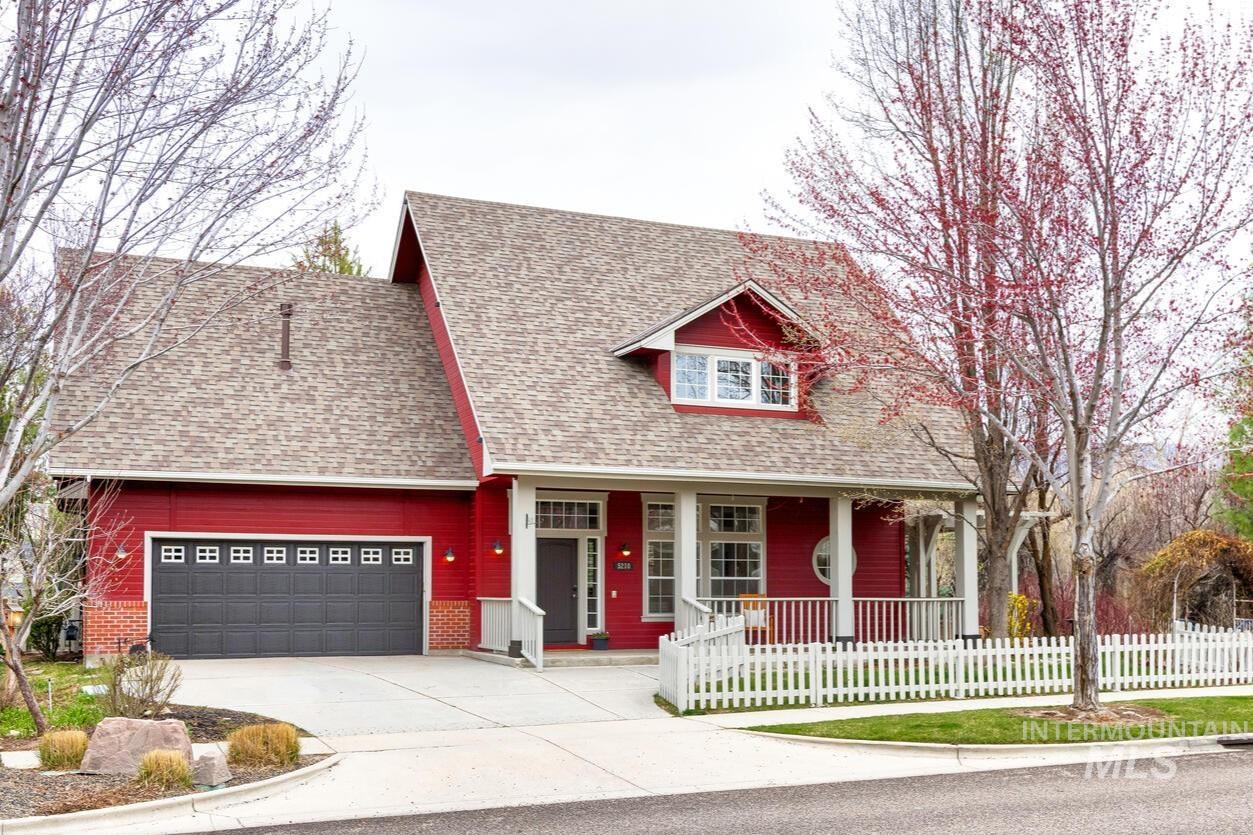 5218 W Hidden Springs Dr