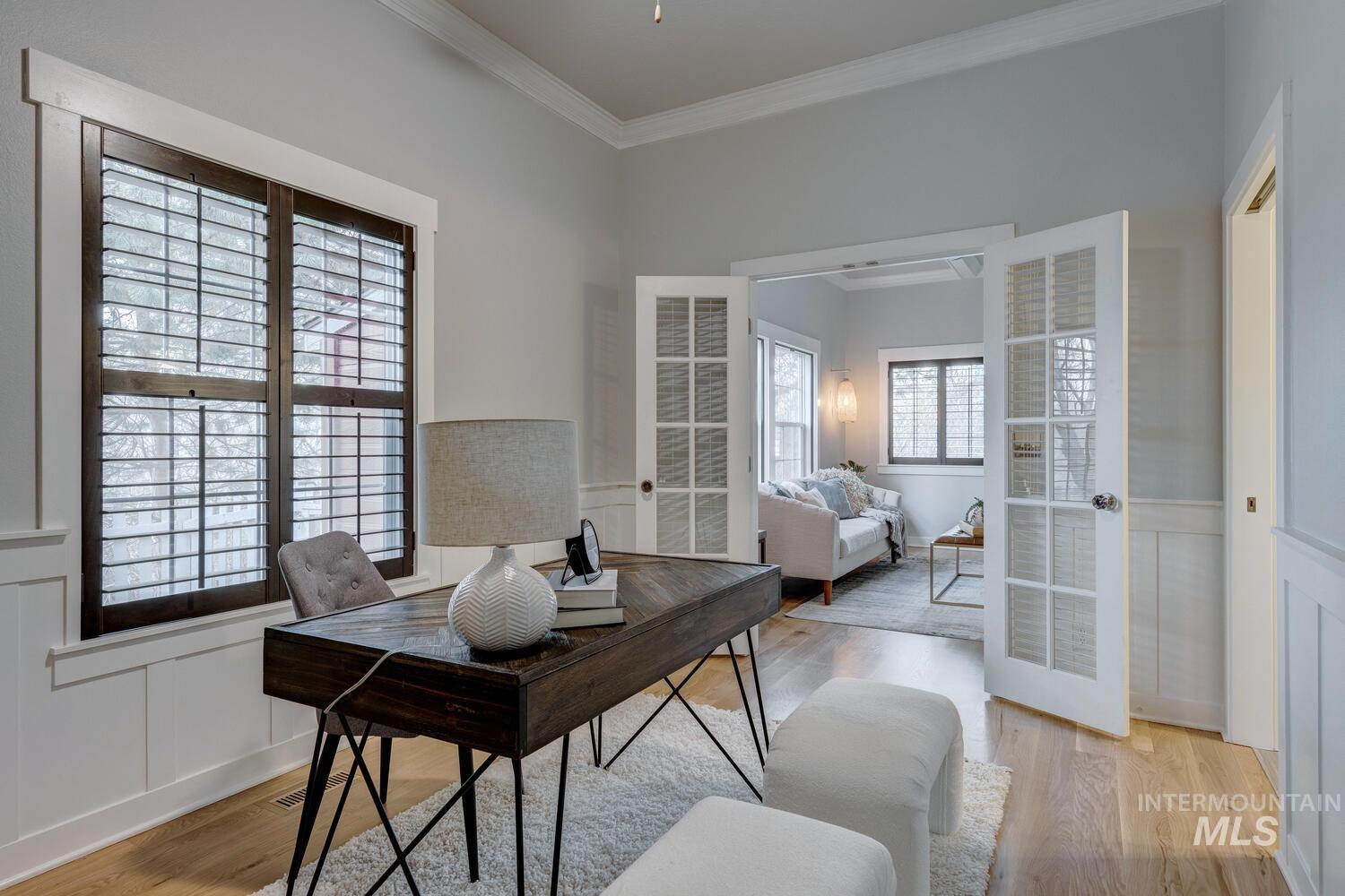 5218 W Hidden Springs Dr