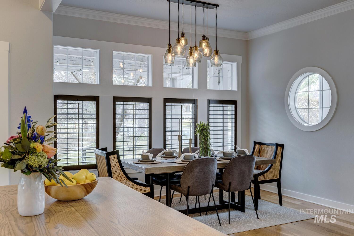 5218 W Hidden Springs Dr