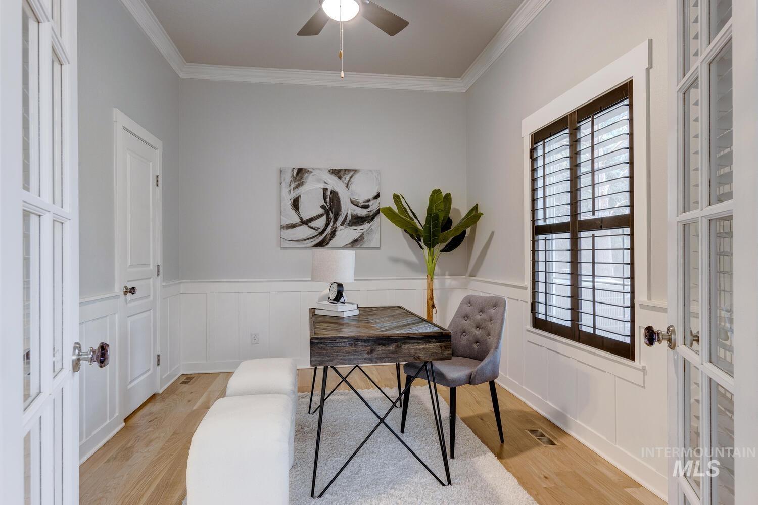 5218 W Hidden Springs Dr