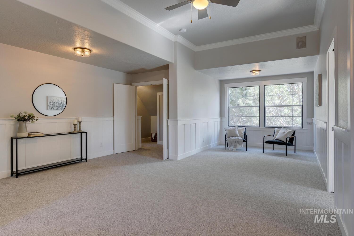 5218 W Hidden Springs Dr