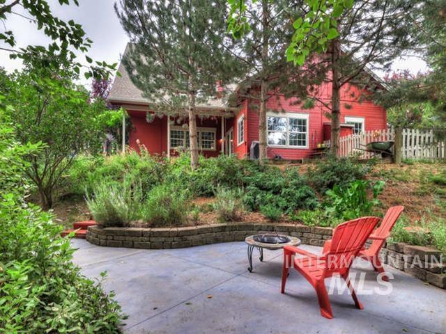 5218 W Hidden Springs Dr