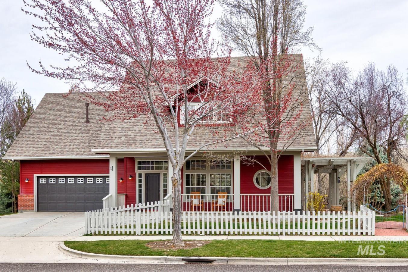 5218 W Hidden Springs Dr