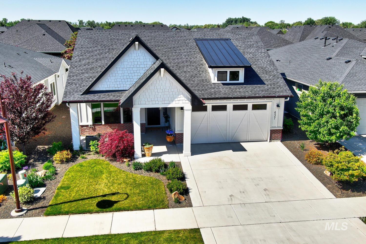 437 S Aspen Lakes Way