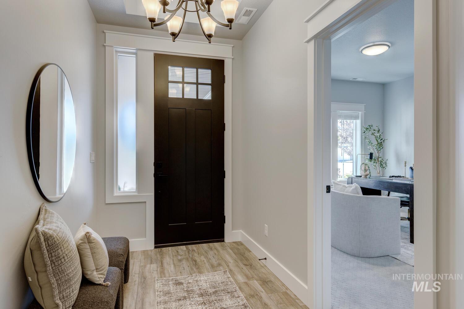 437 S Aspen Lakes Way