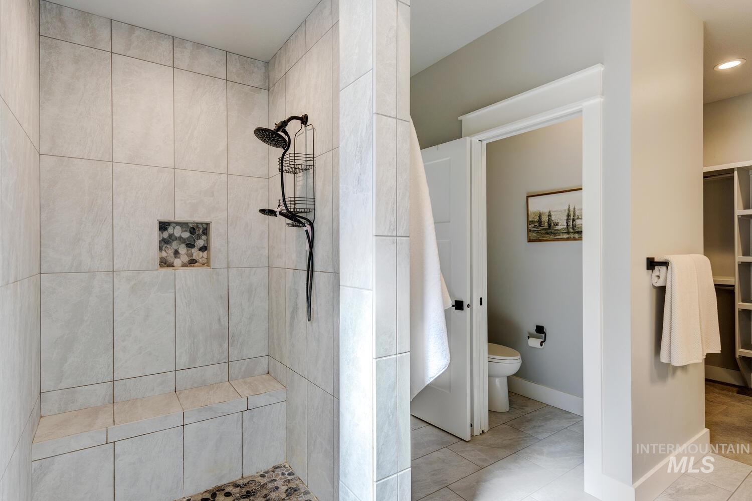 437 S Aspen Lakes Way