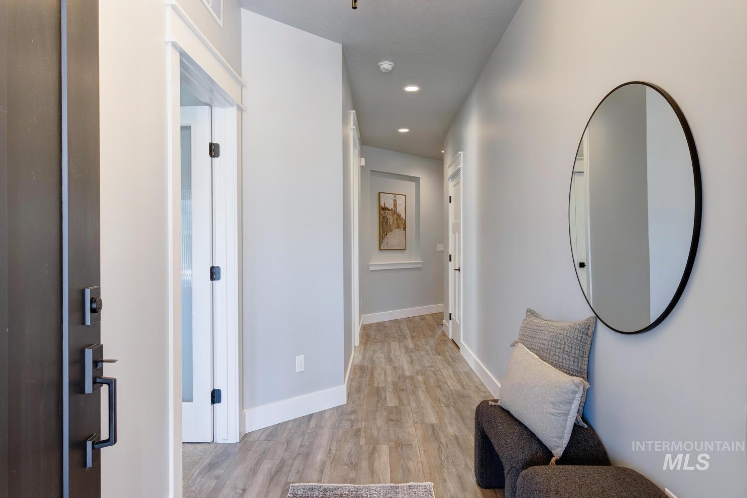 437 S Aspen Lakes Way