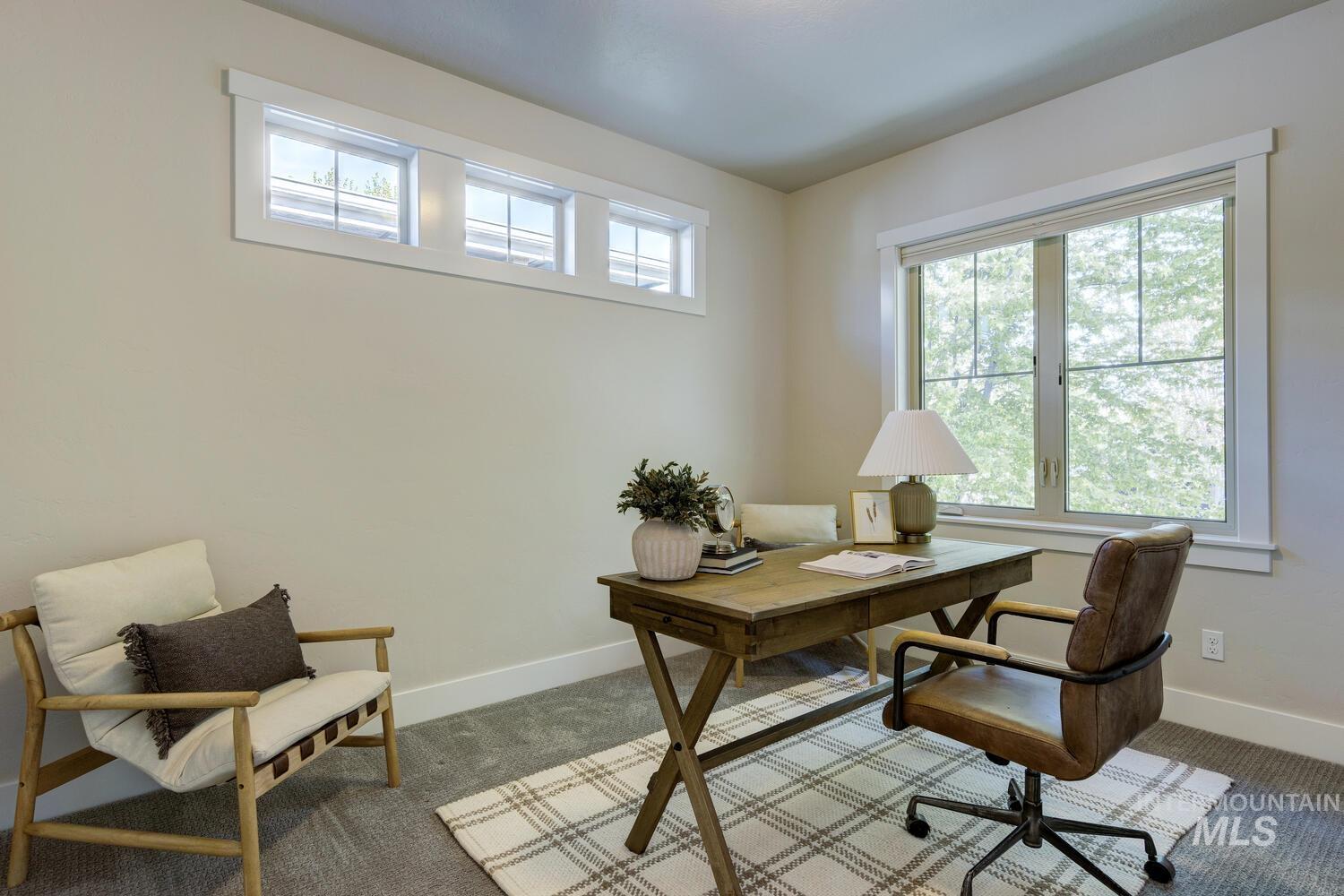 5723 W Hidden Springs Dr