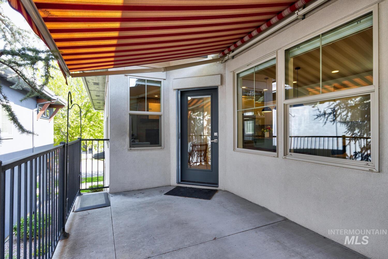 5723 W Hidden Springs Dr