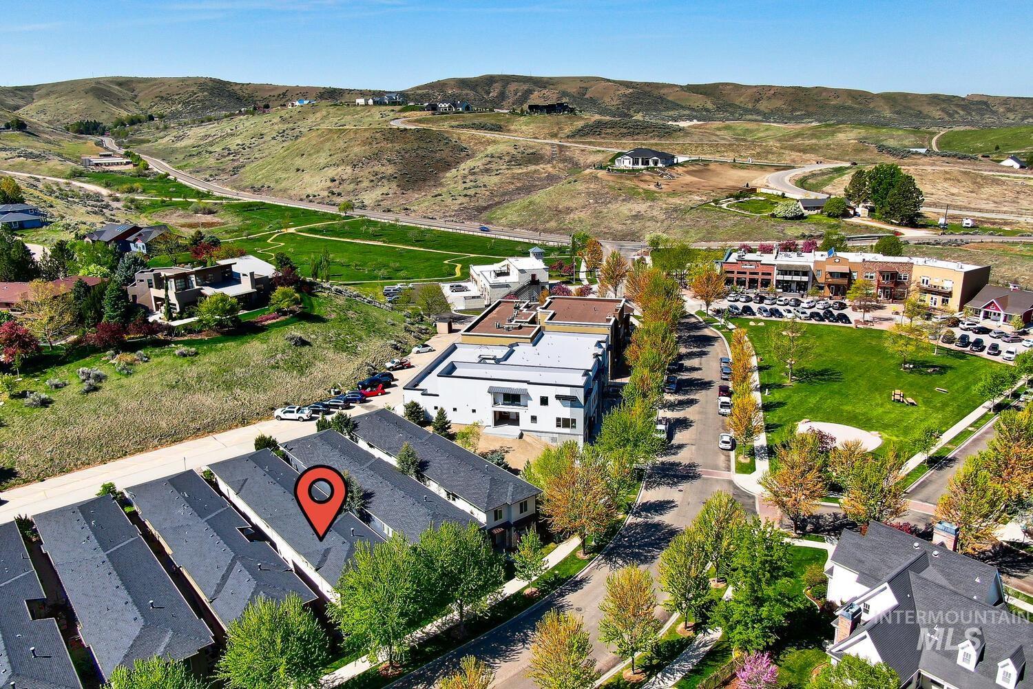 5723 W Hidden Springs Dr