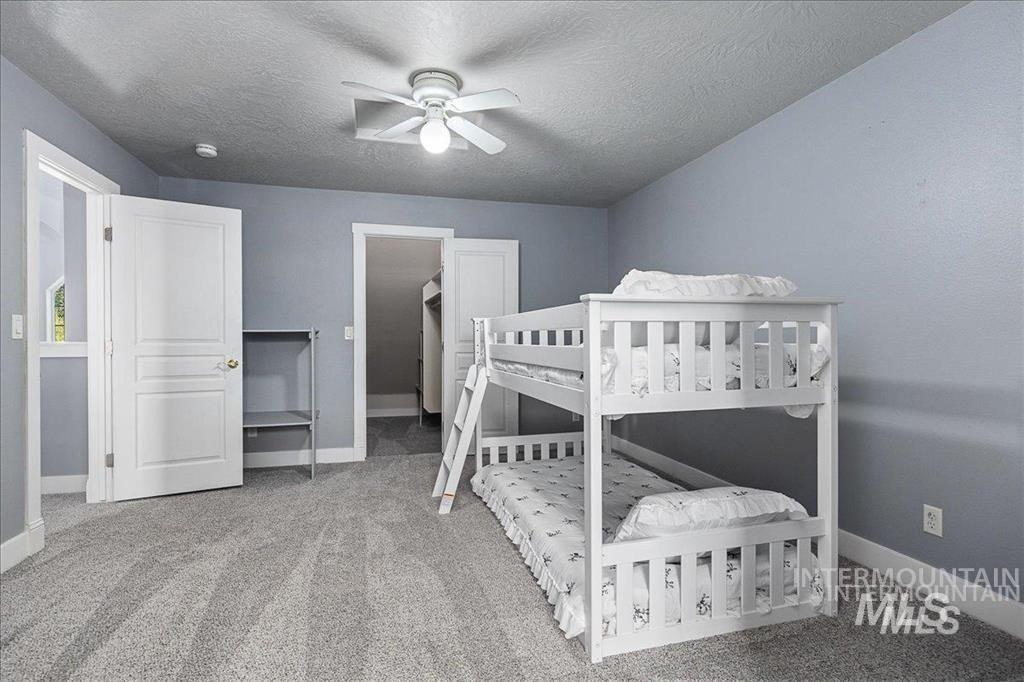 5244 W Hidden Springs Dr