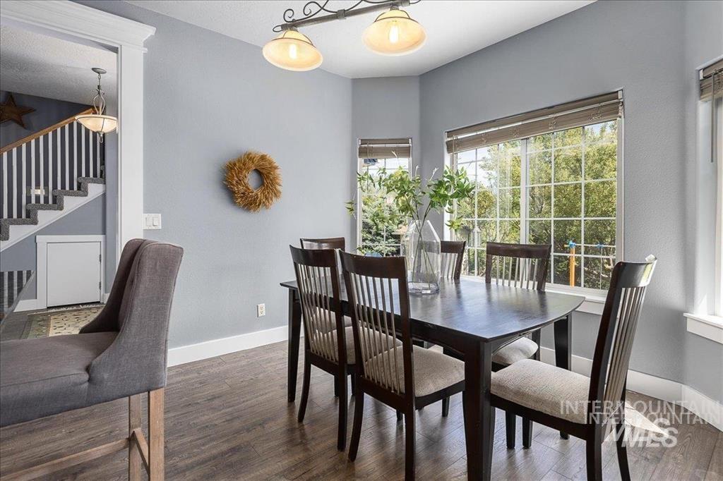 5244 W Hidden Springs Dr