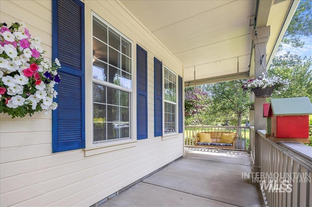 5244 W Hidden Springs Dr