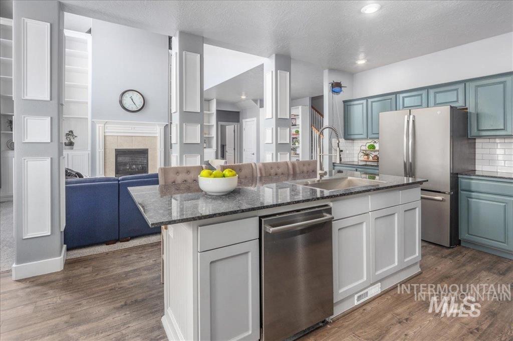 5244 W Hidden Springs Dr