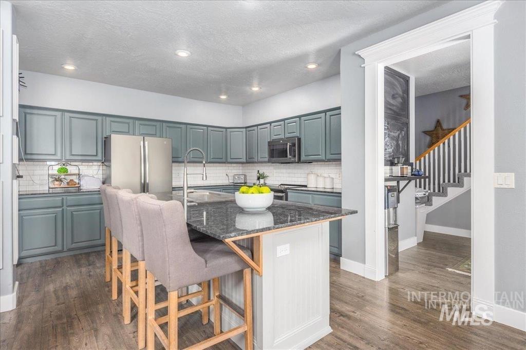 5244 W Hidden Springs Dr