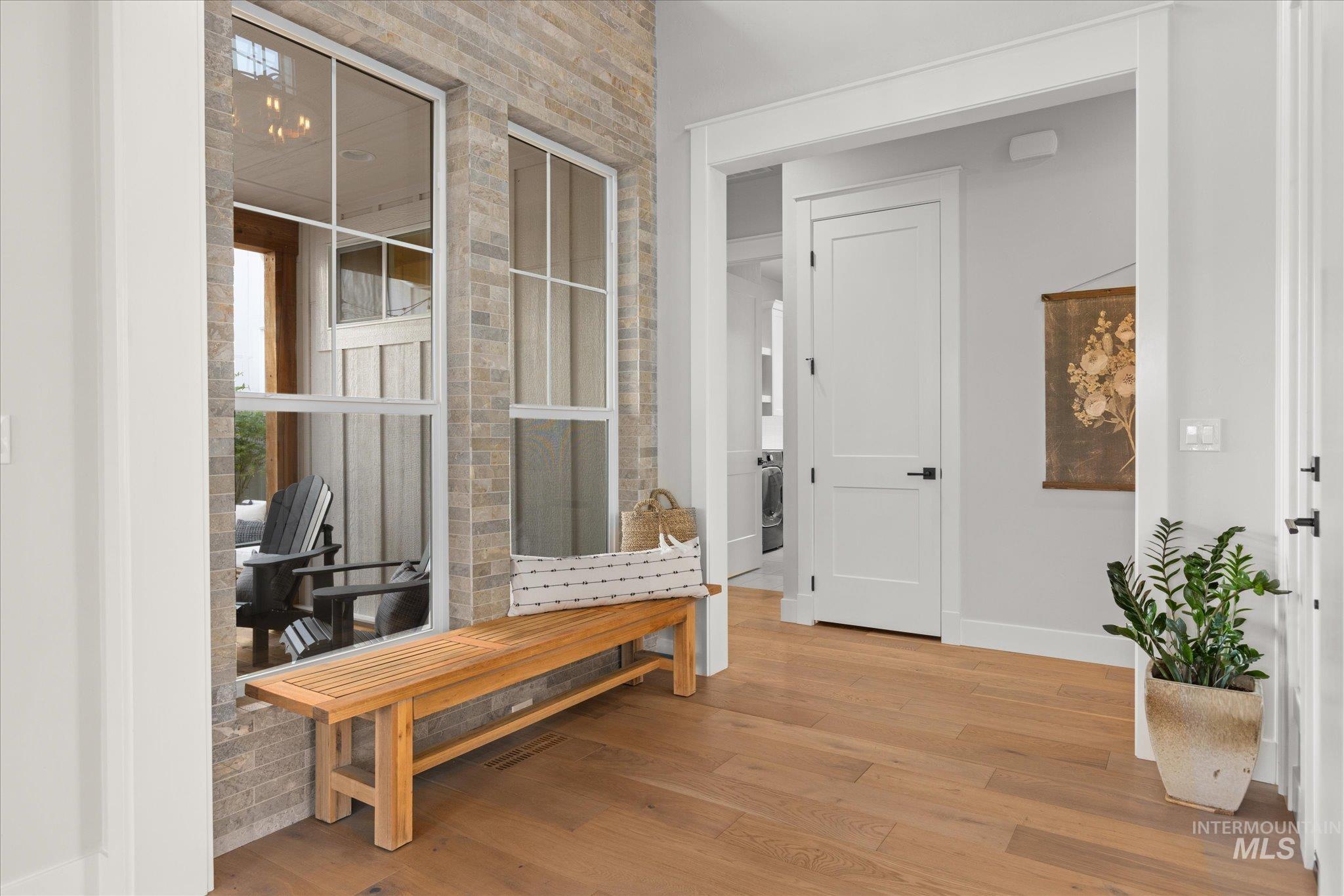 3422 W Hidden Springs Dr