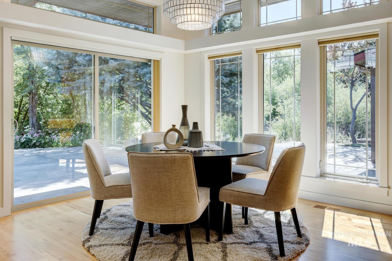 5270 W Hidden Springs Dr