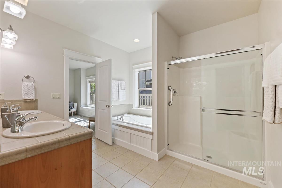12607 N. 11th Ave