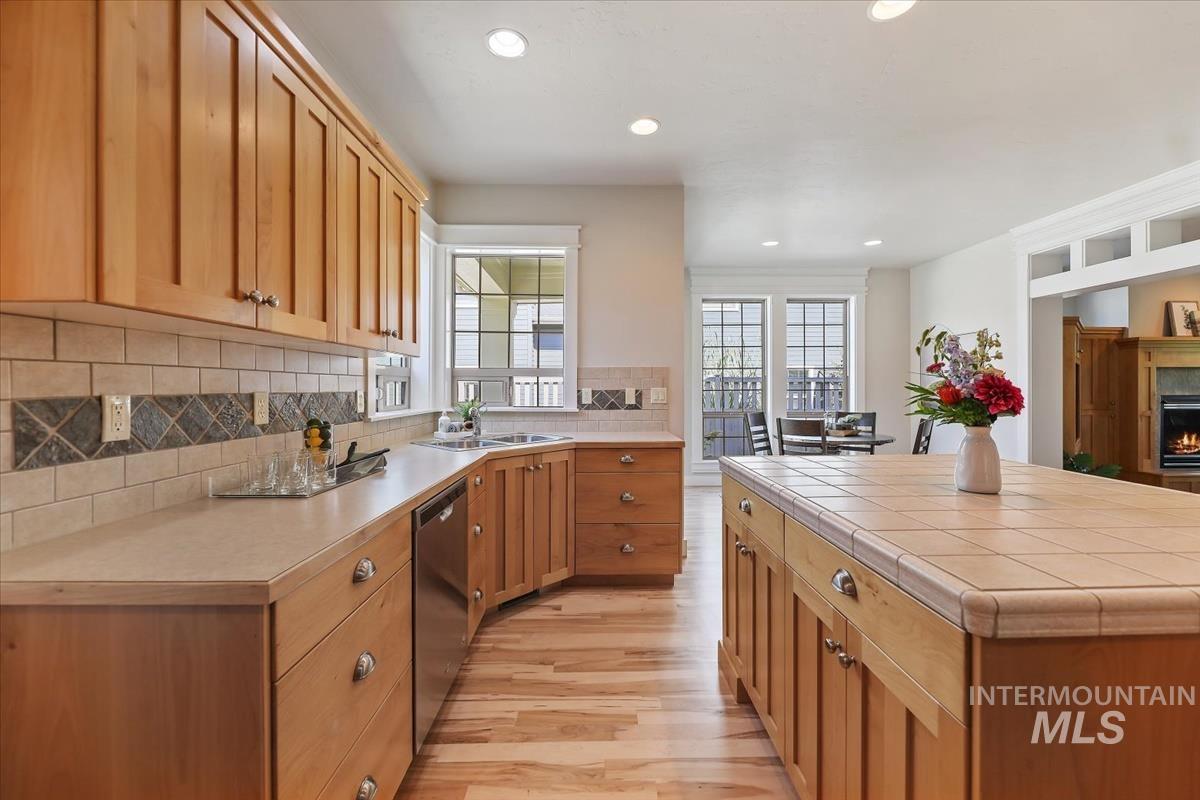 12607 N. 11th Ave