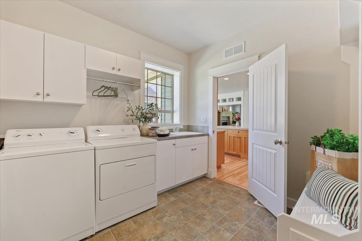 12607 N. 11th Ave