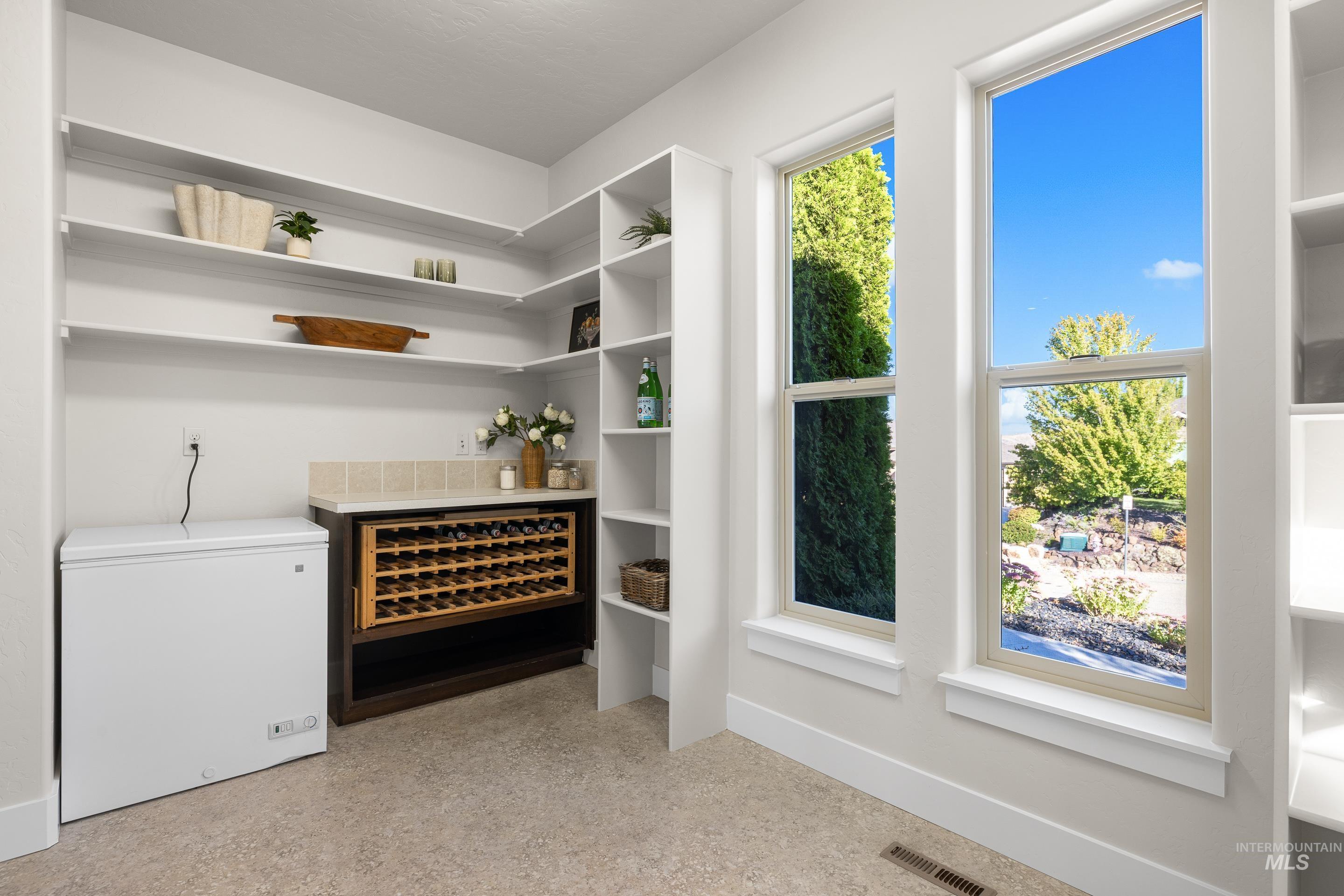 3887 W. Deerpath