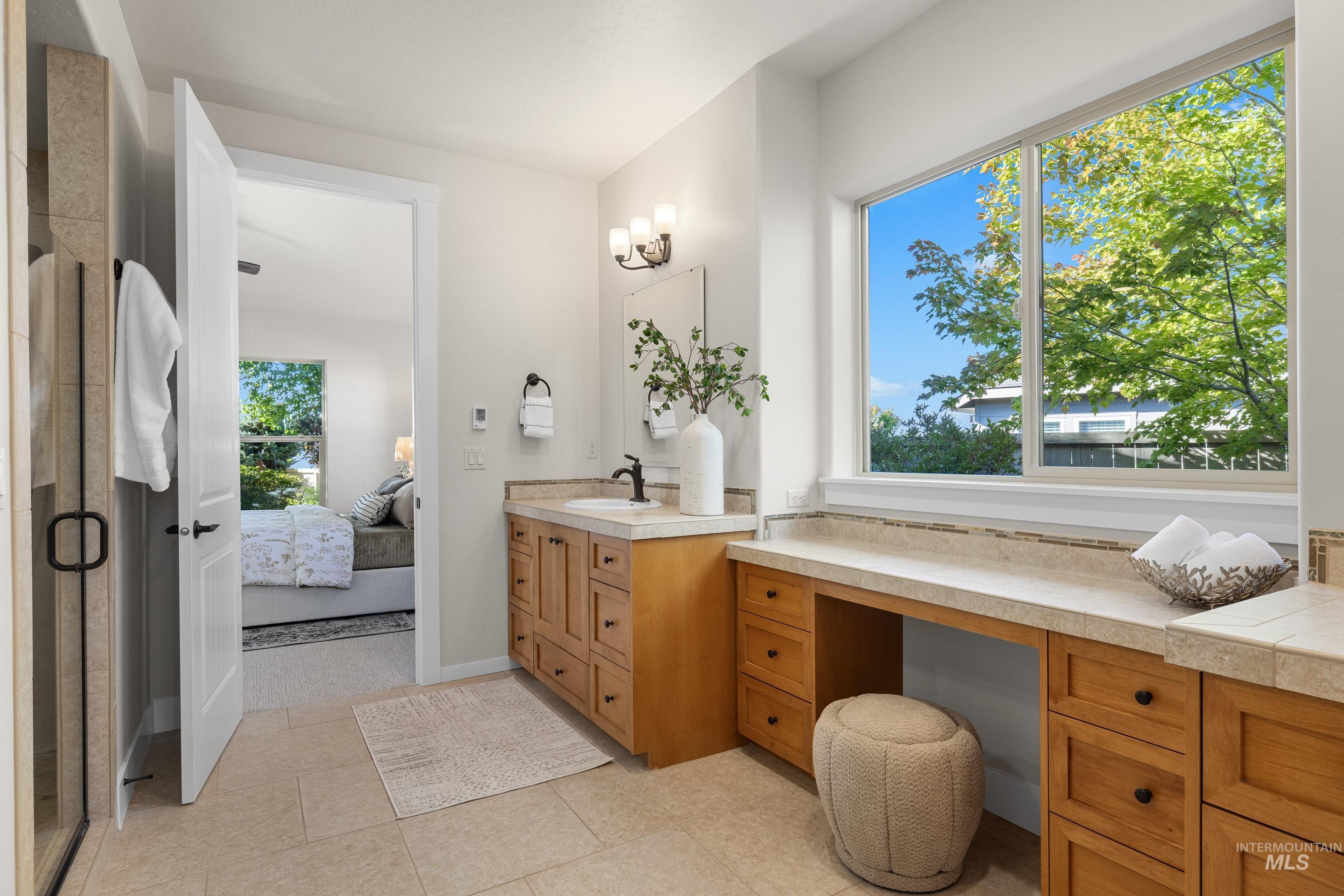 3887 W. Deerpath