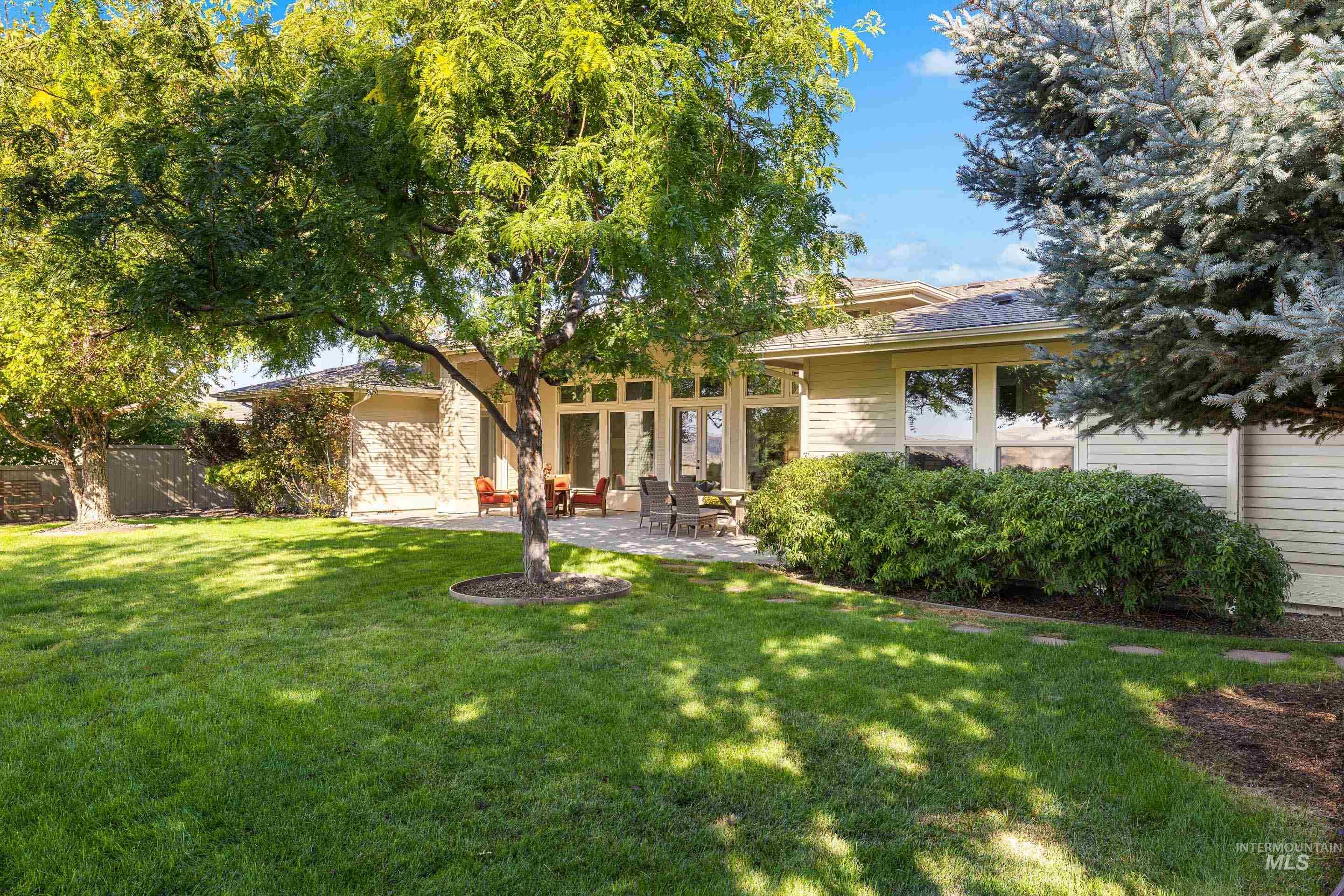3887 W. Deerpath