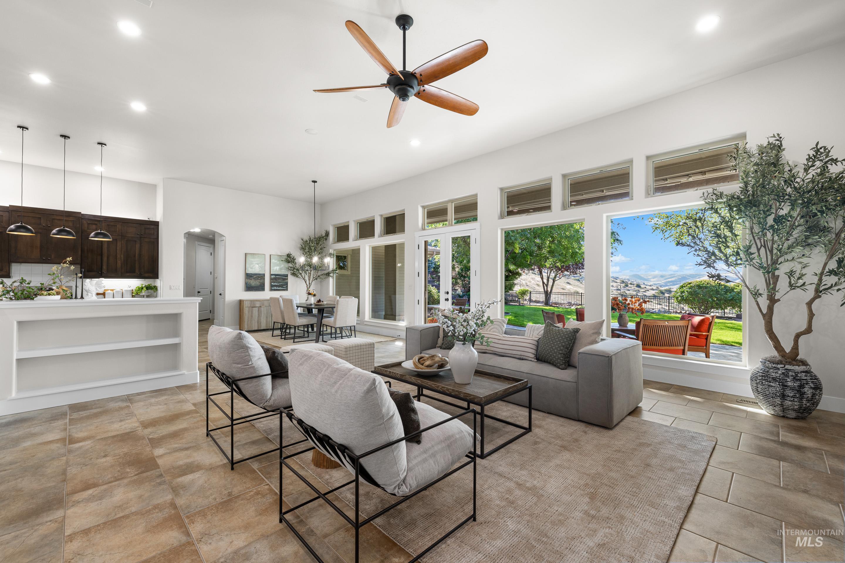 3887 W. Deerpath