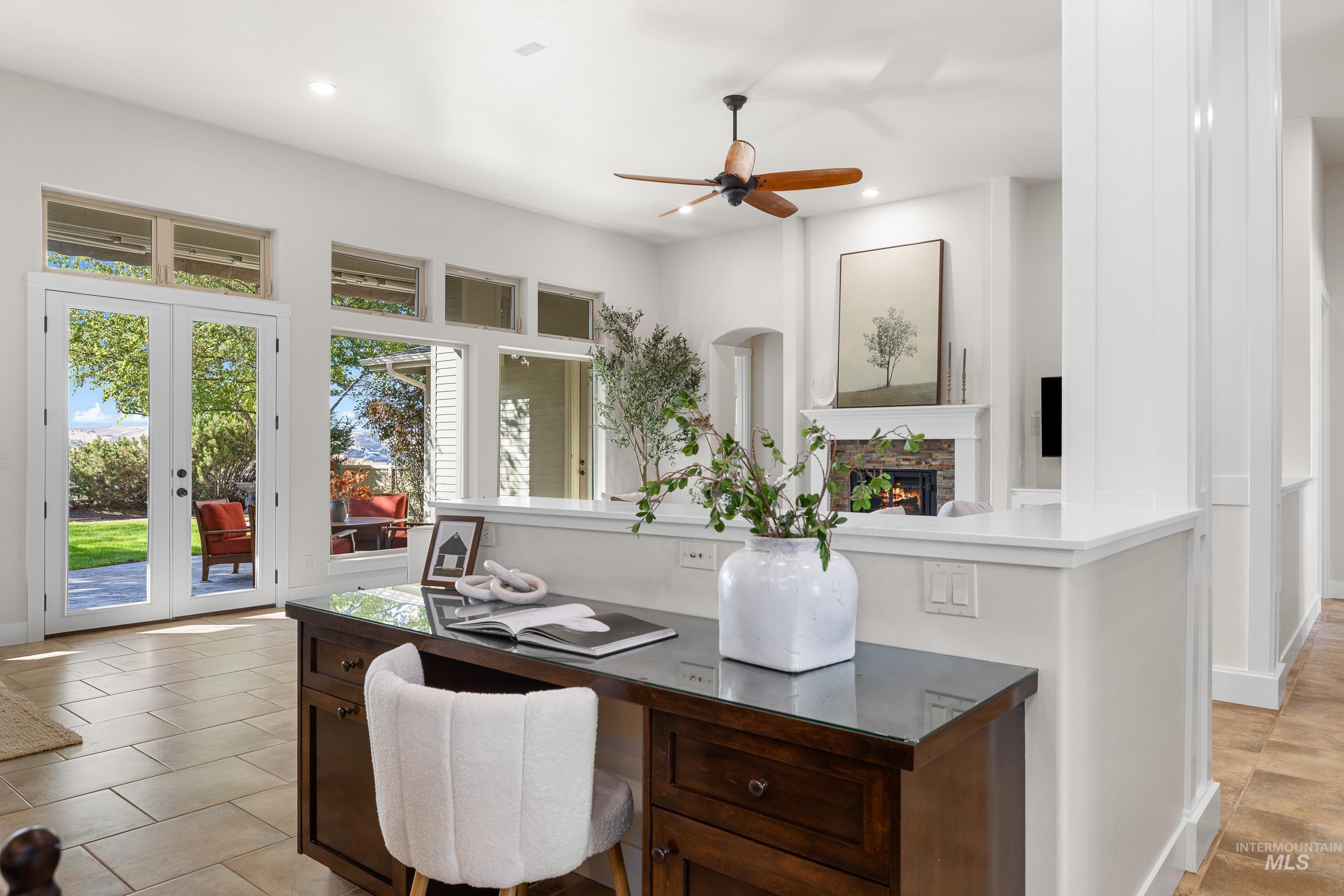 3887 W. Deerpath