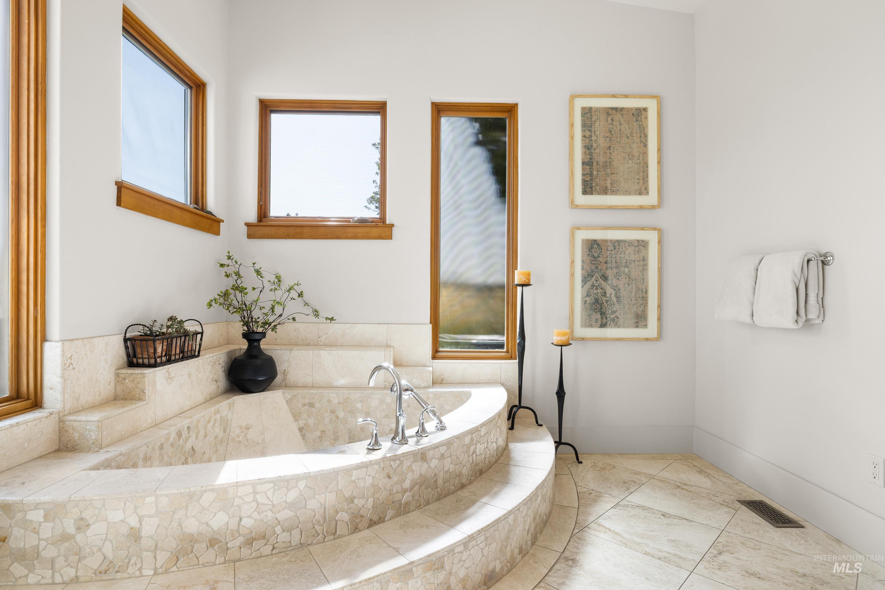 12344 N Upper Ridge Place