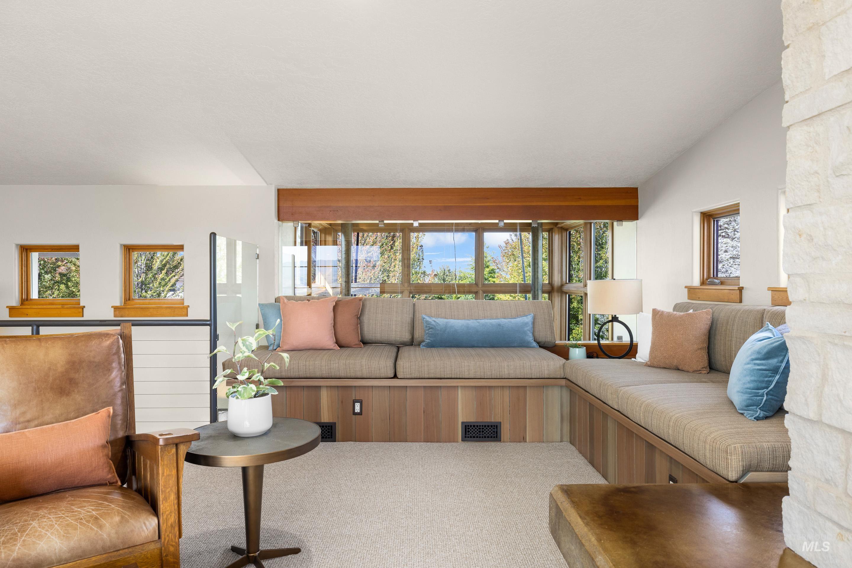 12344 N Upper Ridge Place