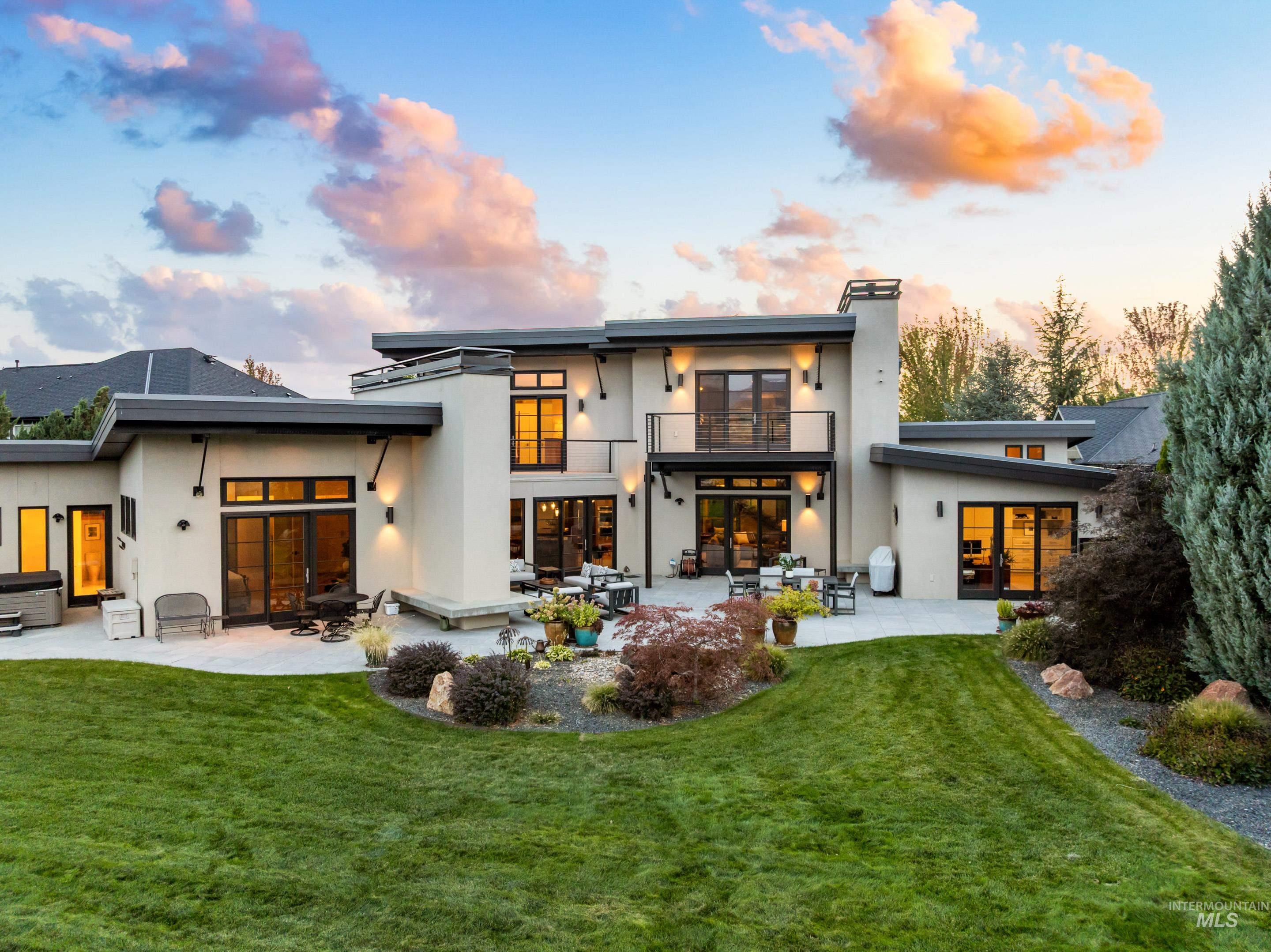 12344 N Upper Ridge Place