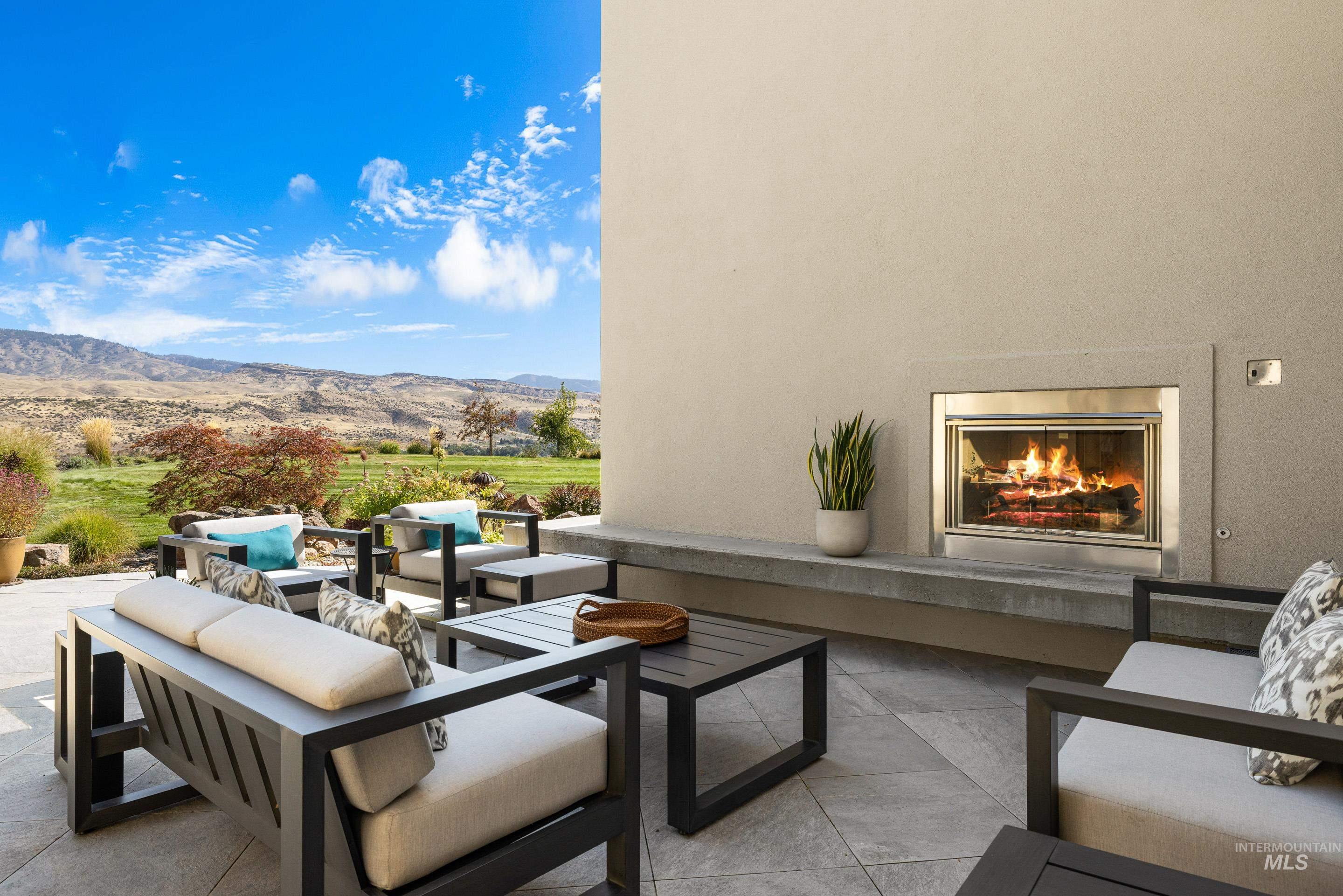 12344 N Upper Ridge Place