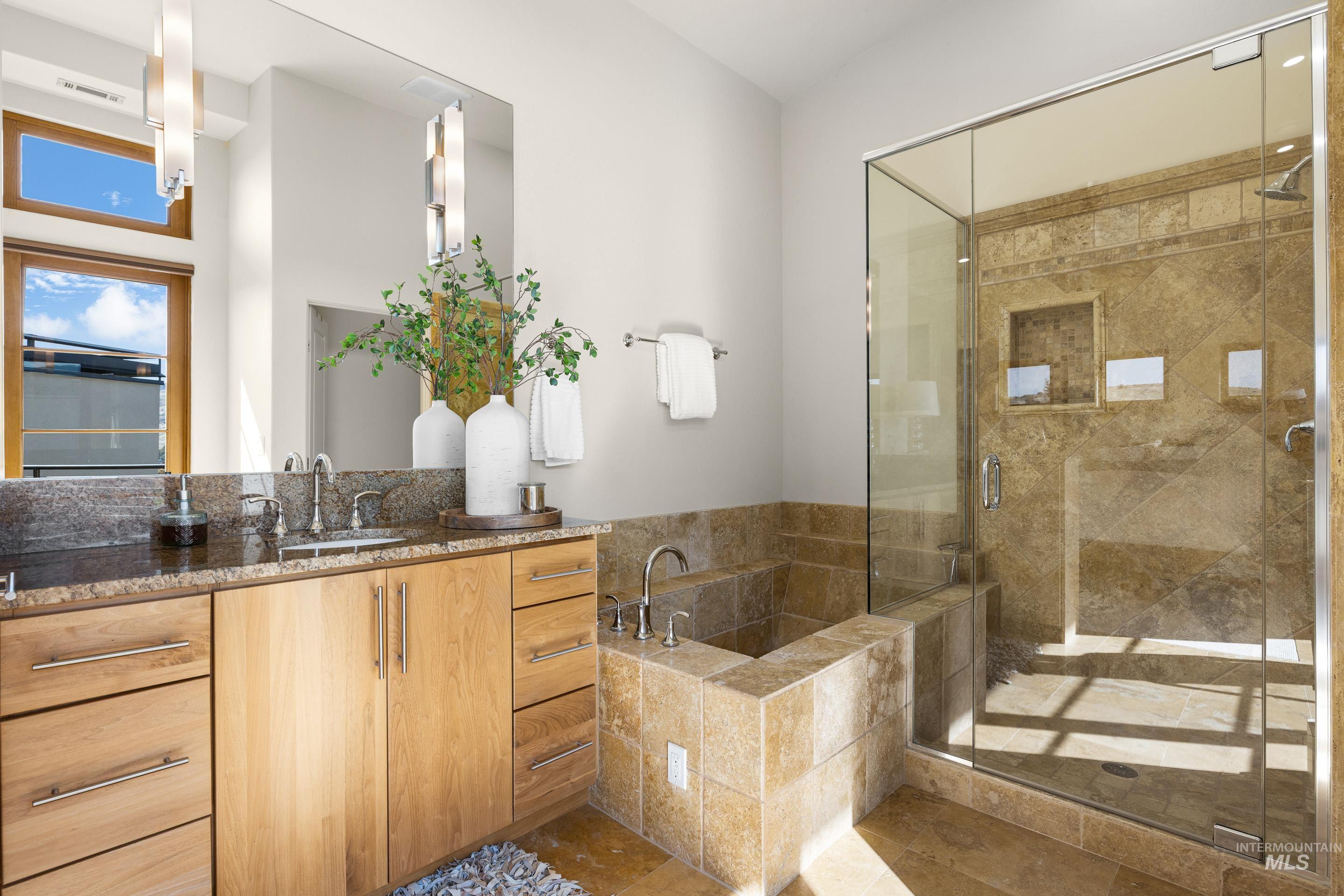 12344 N Upper Ridge Place