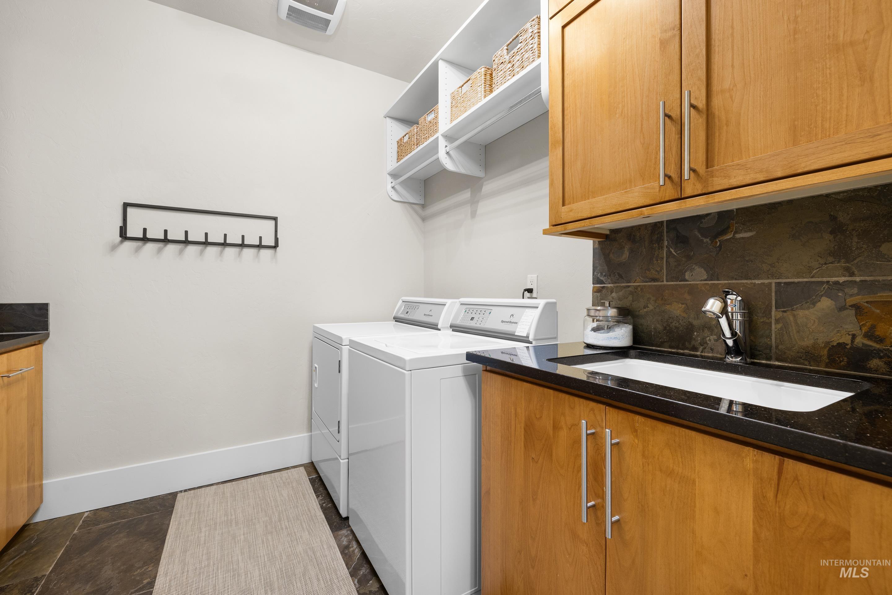 12344 N Upper Ridge Place