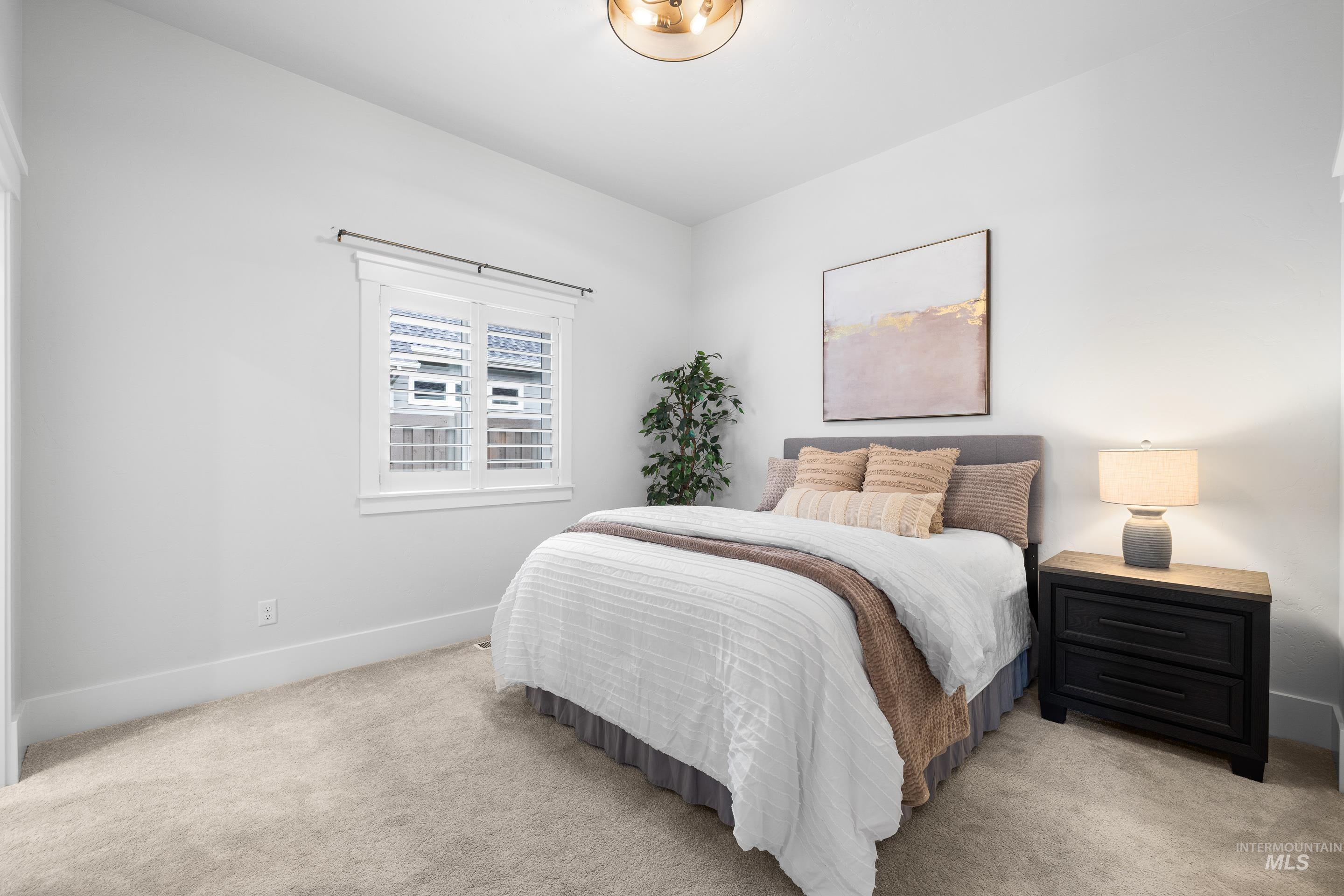 2347 N Fountainhead Way