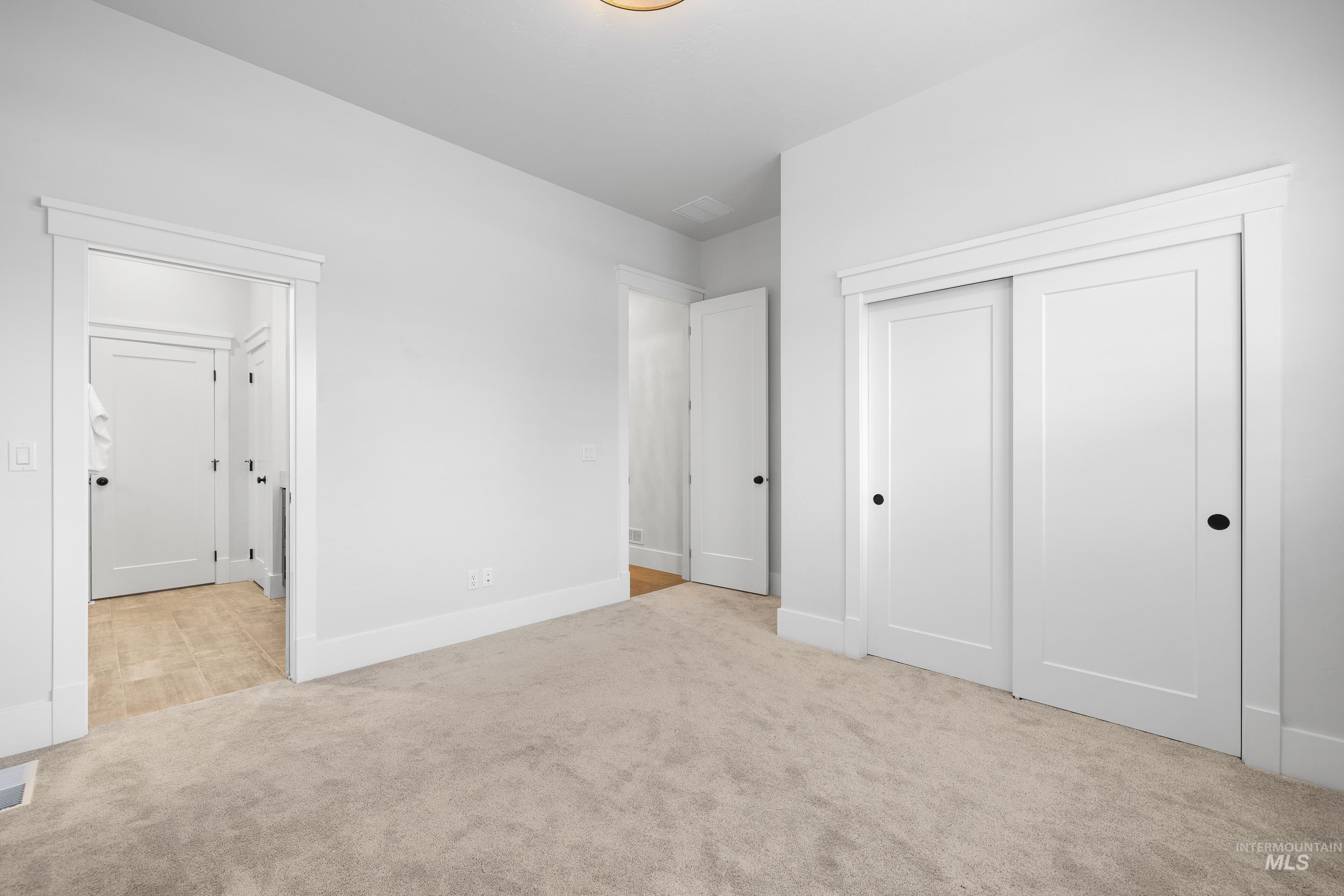 2347 N Fountainhead Way