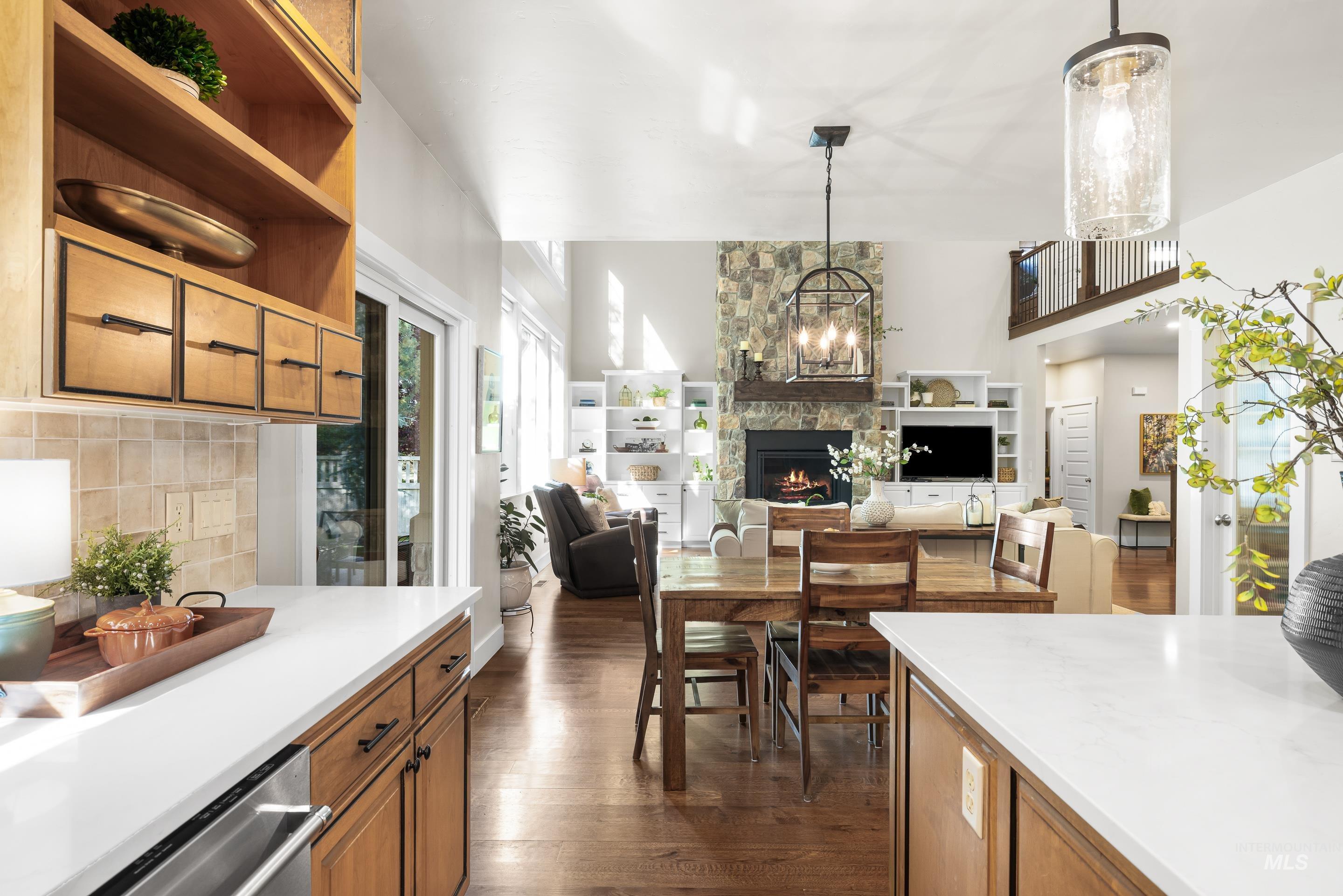 4581 W Long Meadow Dr