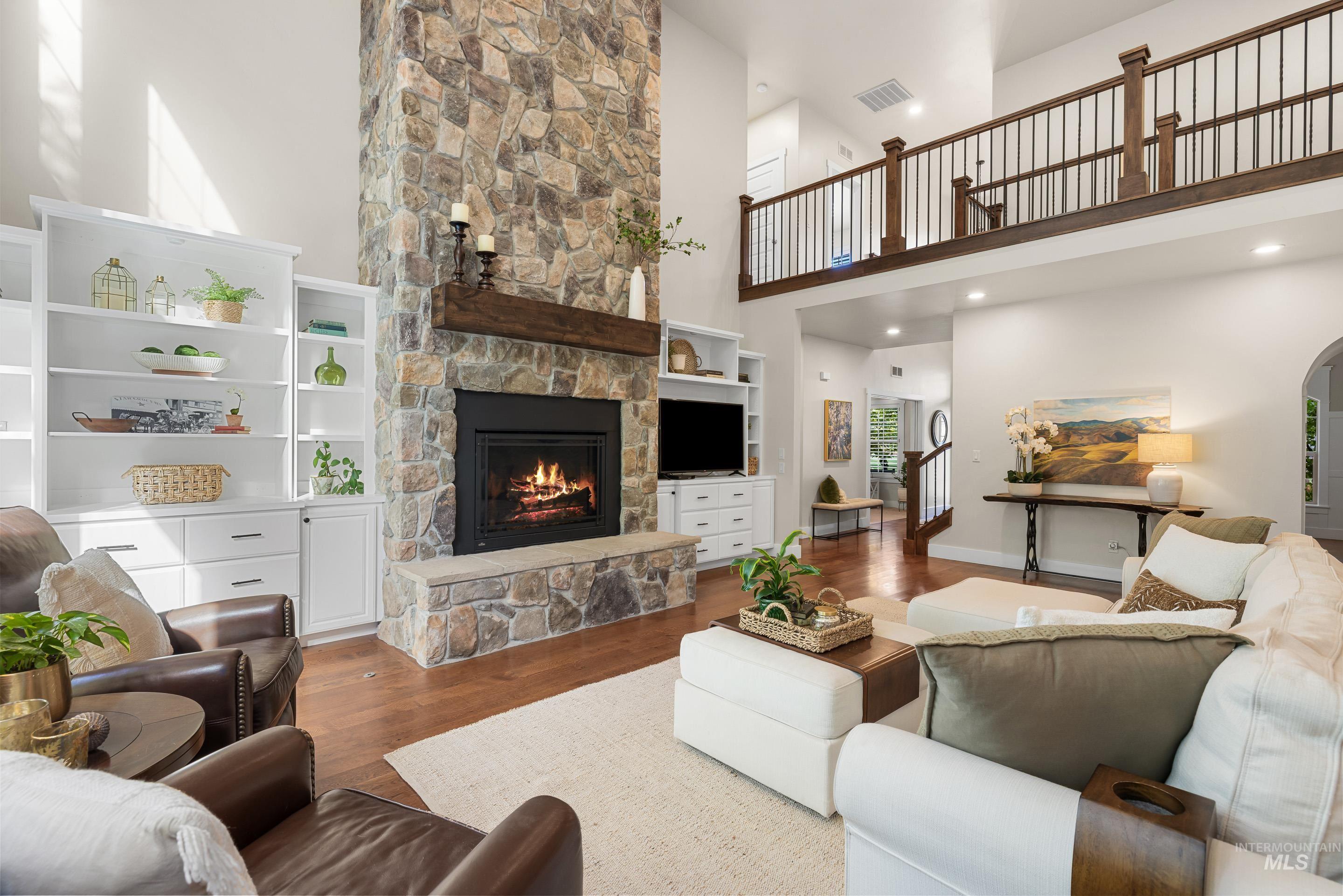 4581 W Long Meadow Dr