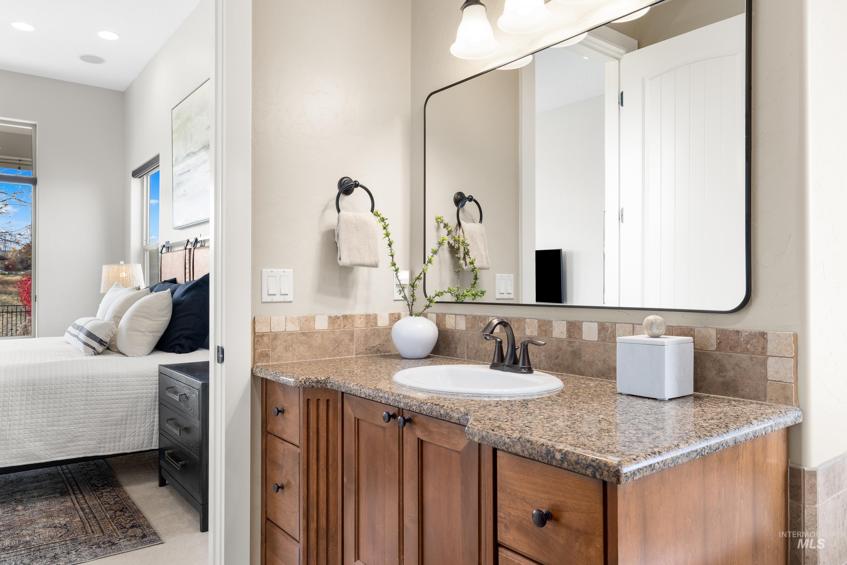 12461 N Upper Ridge Place