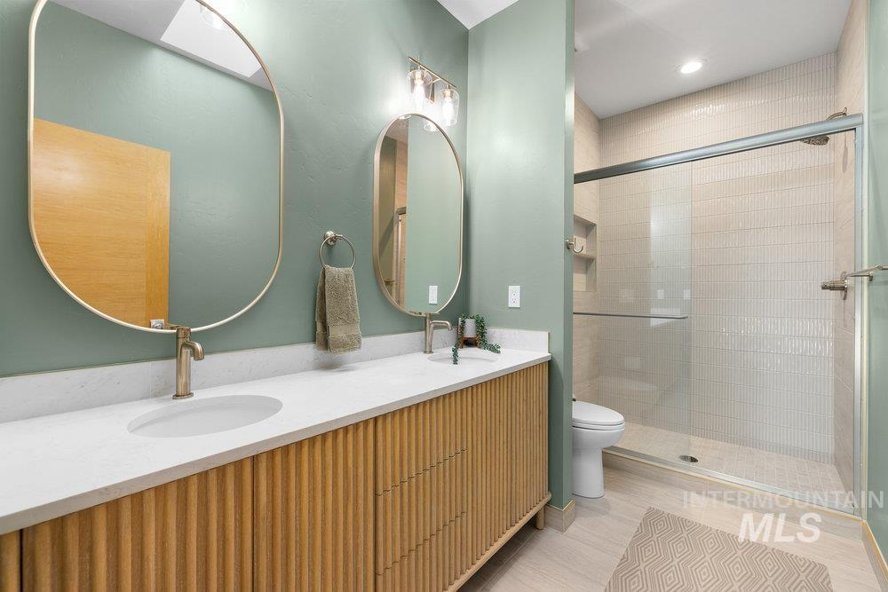 13069 N Town Ridge Rd