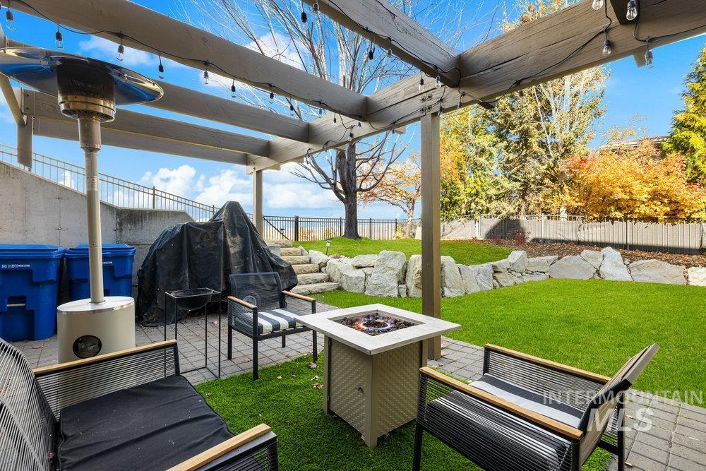 13069 N Town Ridge Rd