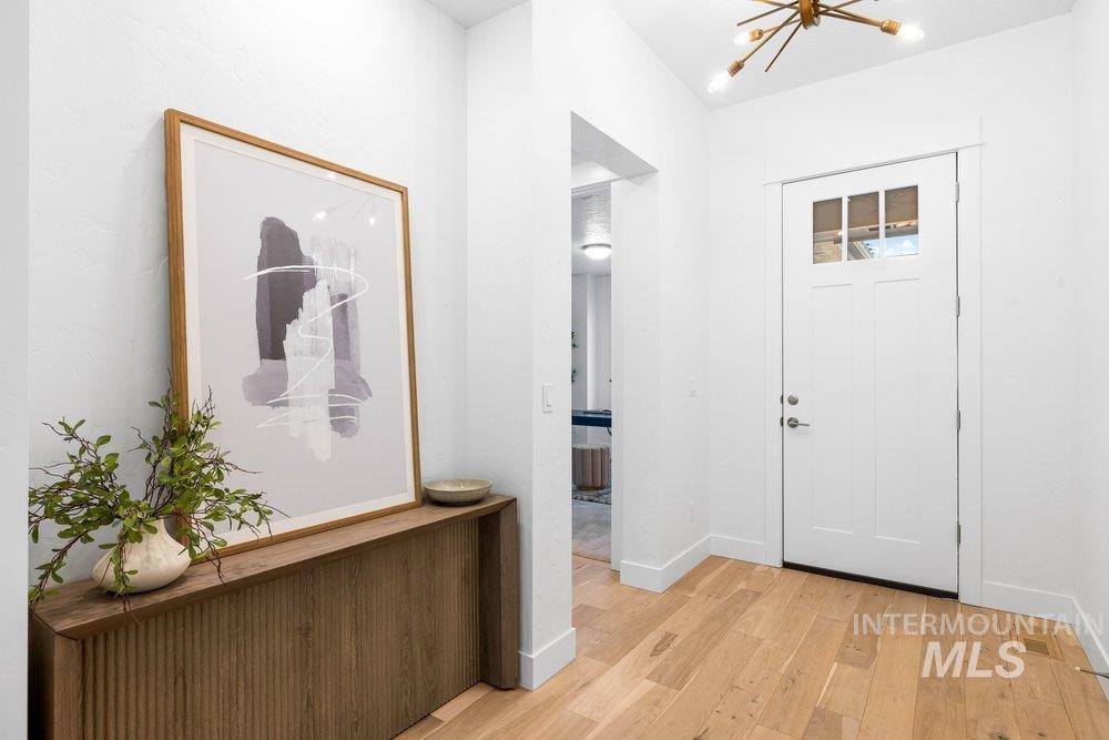 3203 W Antelope View Dr