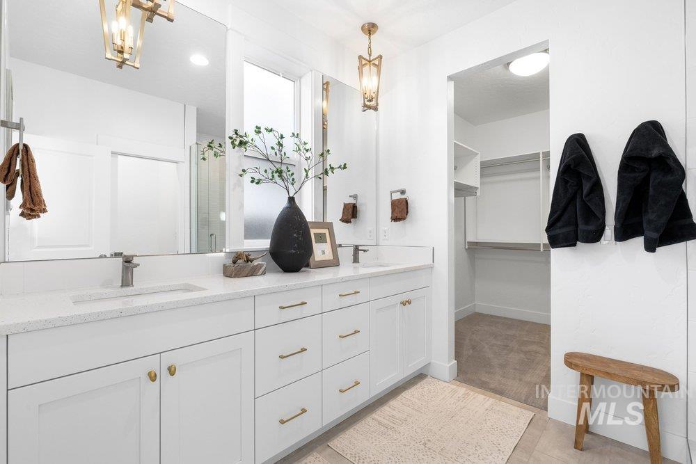 3203 W Antelope View Dr