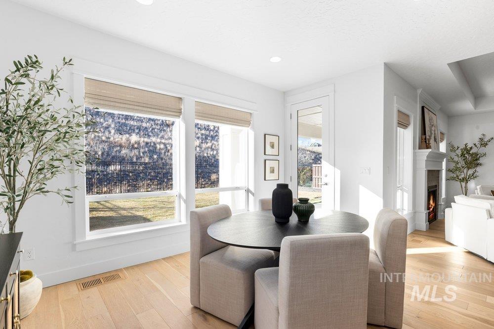 3203 W Antelope View Dr