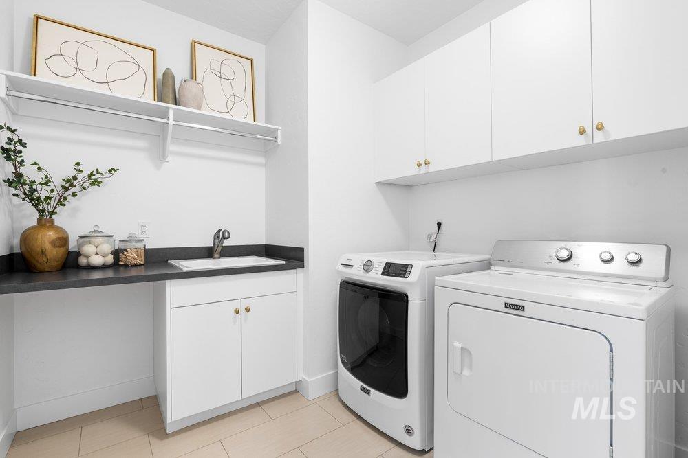 3203 W Antelope View Dr