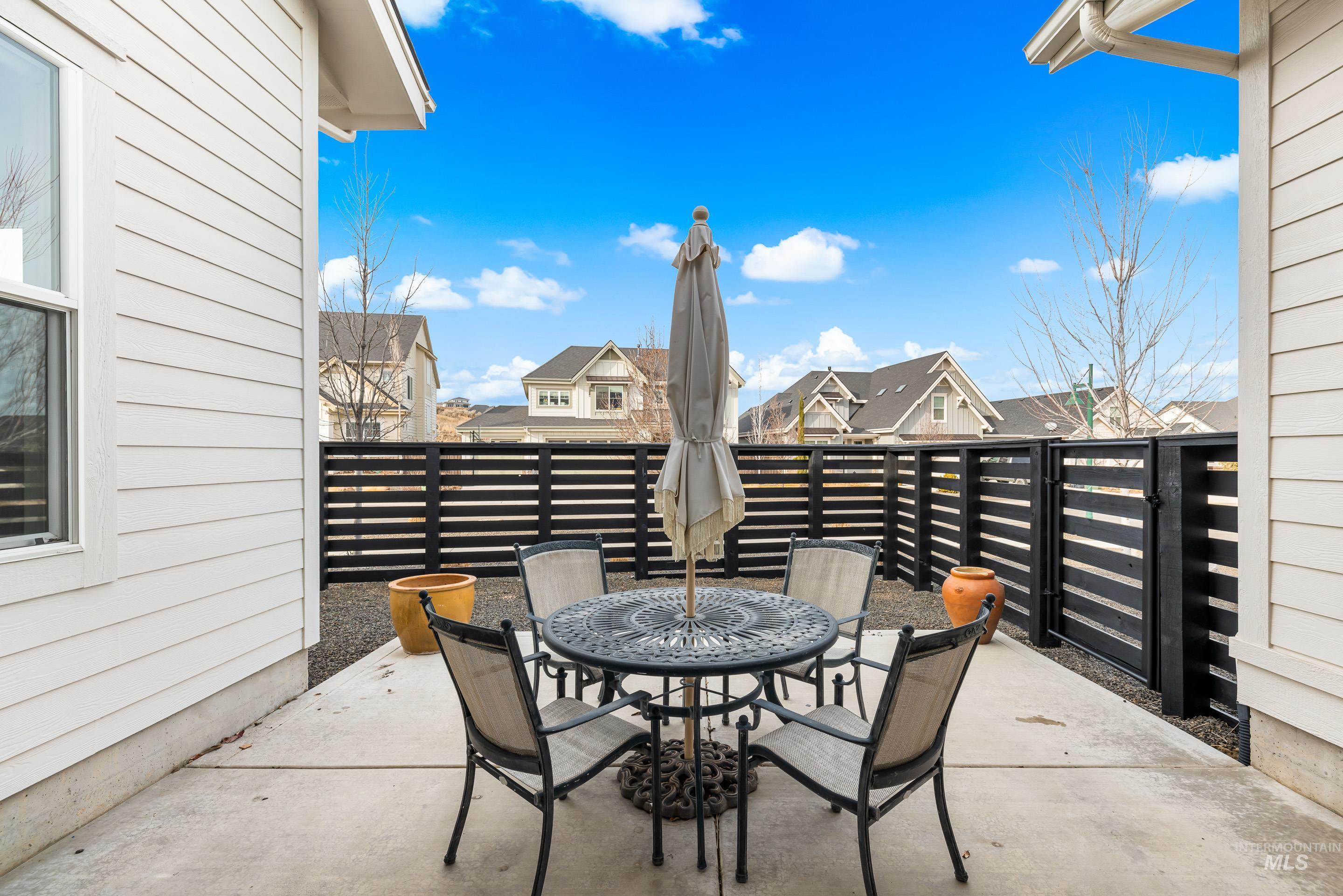 12010 N Horse Collar Way