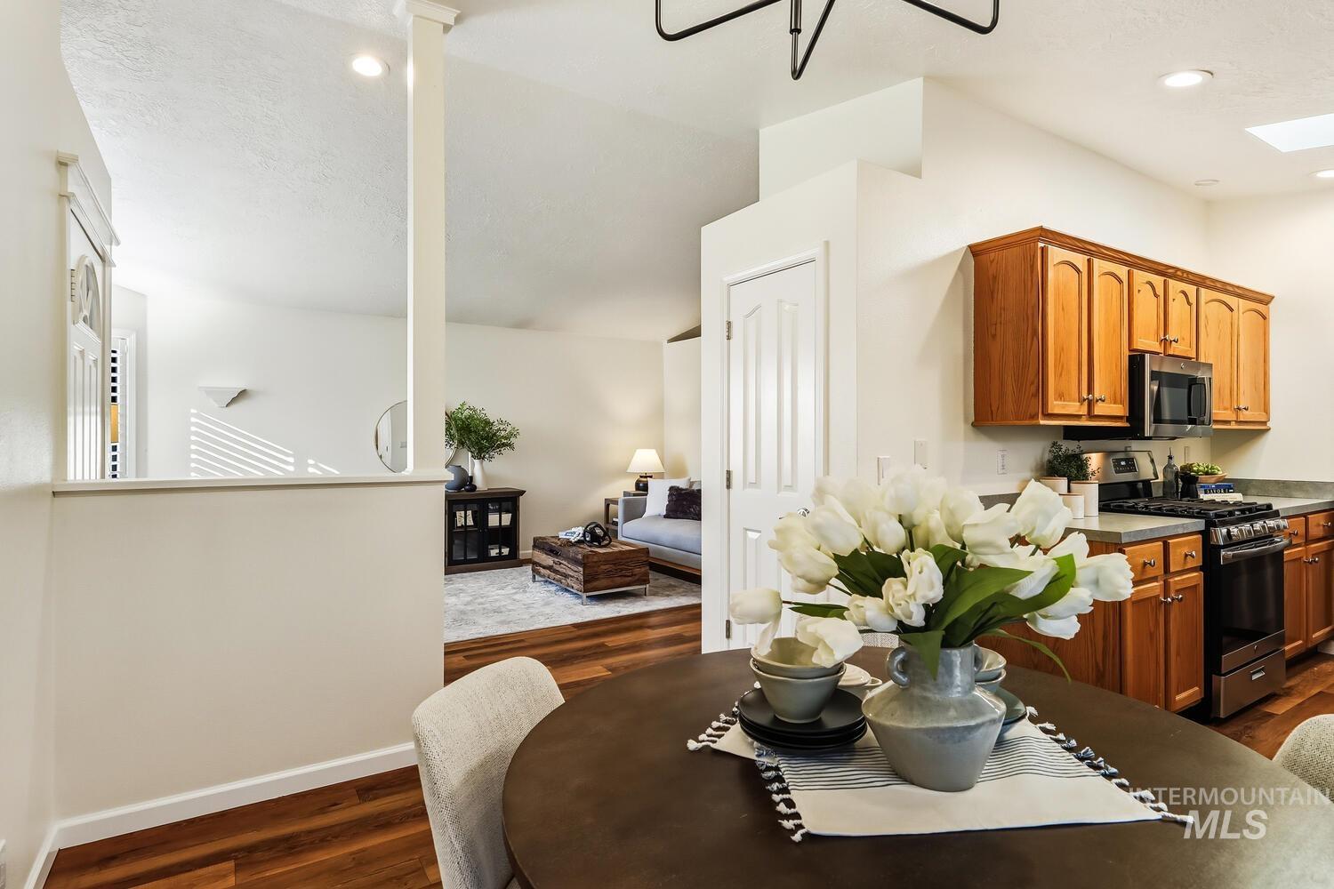 8290 W Clubhouse Ln.