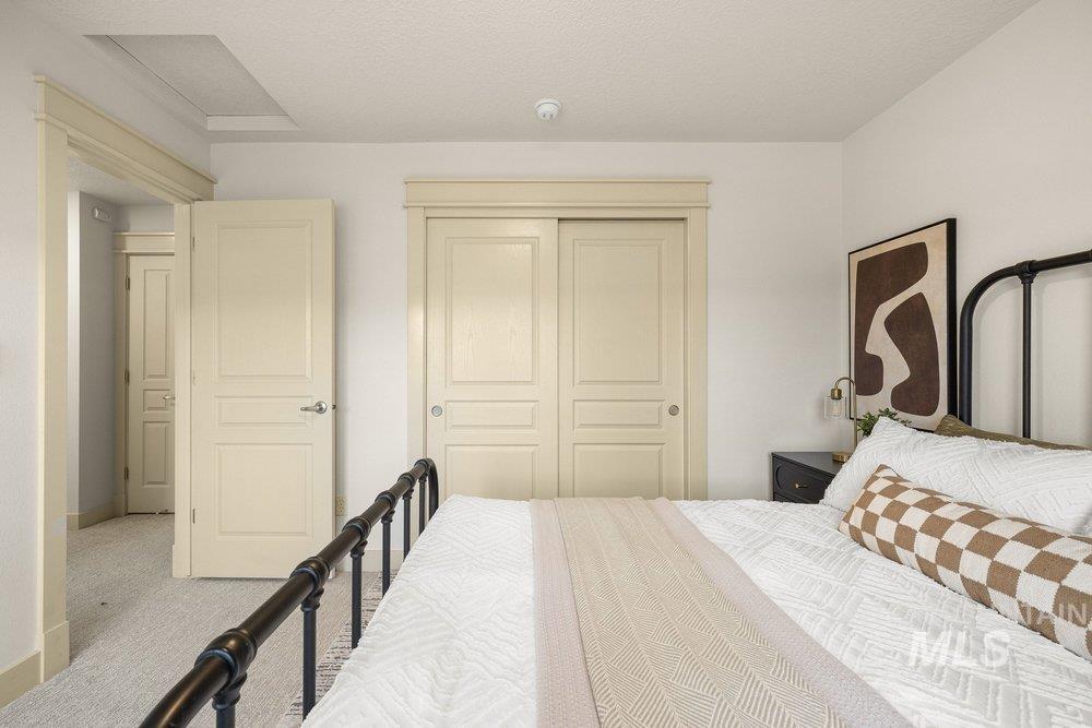 12803 N Schicks Ridge Road