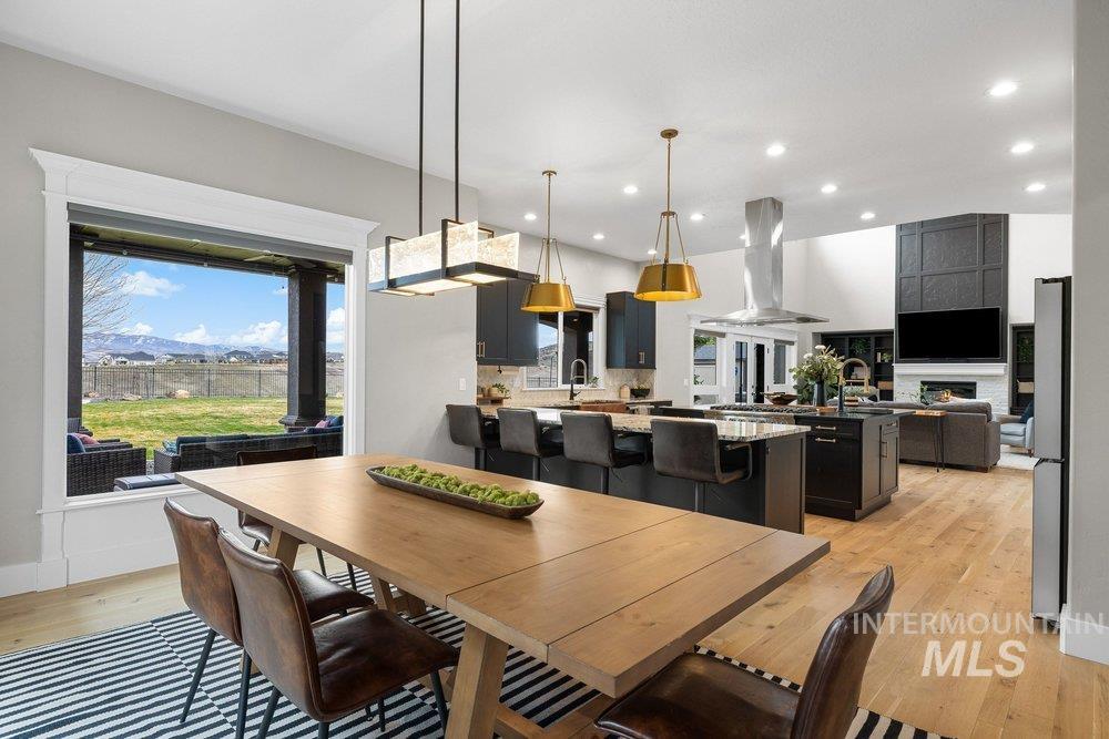 12320 N Upper Ridge Pl.